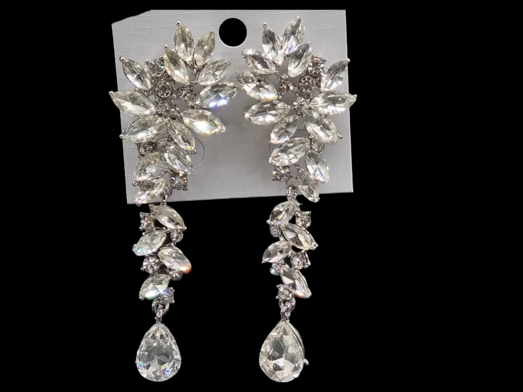 Earrings for Bride on Wedding Day Crystal Bridal Earrings