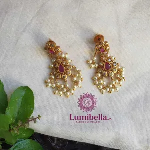 Guttapusalu Stud Earrings