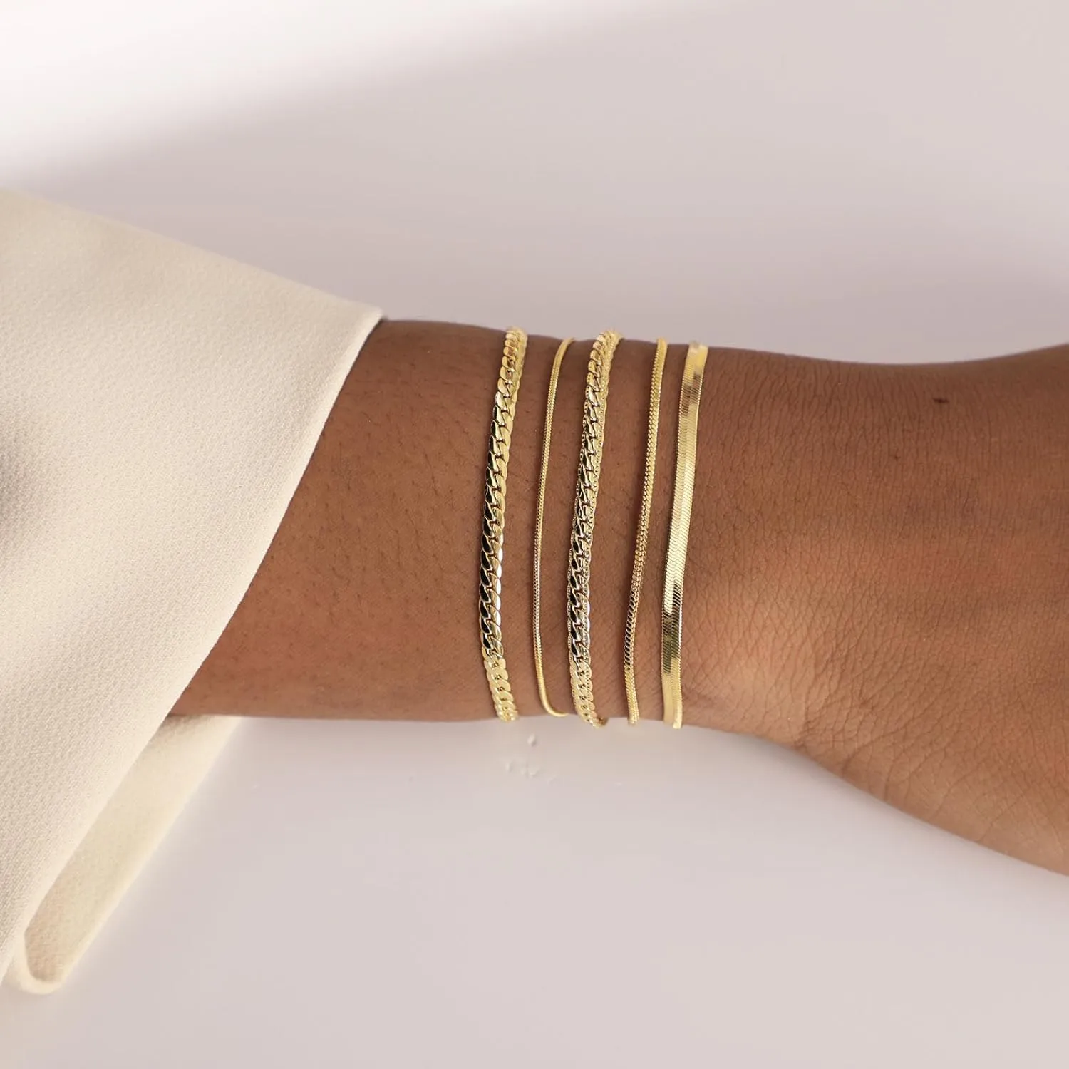Kyerlyn Gold Bracelets for Women 14K Gold Bracelets Set for Women Dainty Herringbone Twisted Rope Chain Paperclip Link Bracelets Leaf Dot Bracelet Jewelry Gifts for Women
