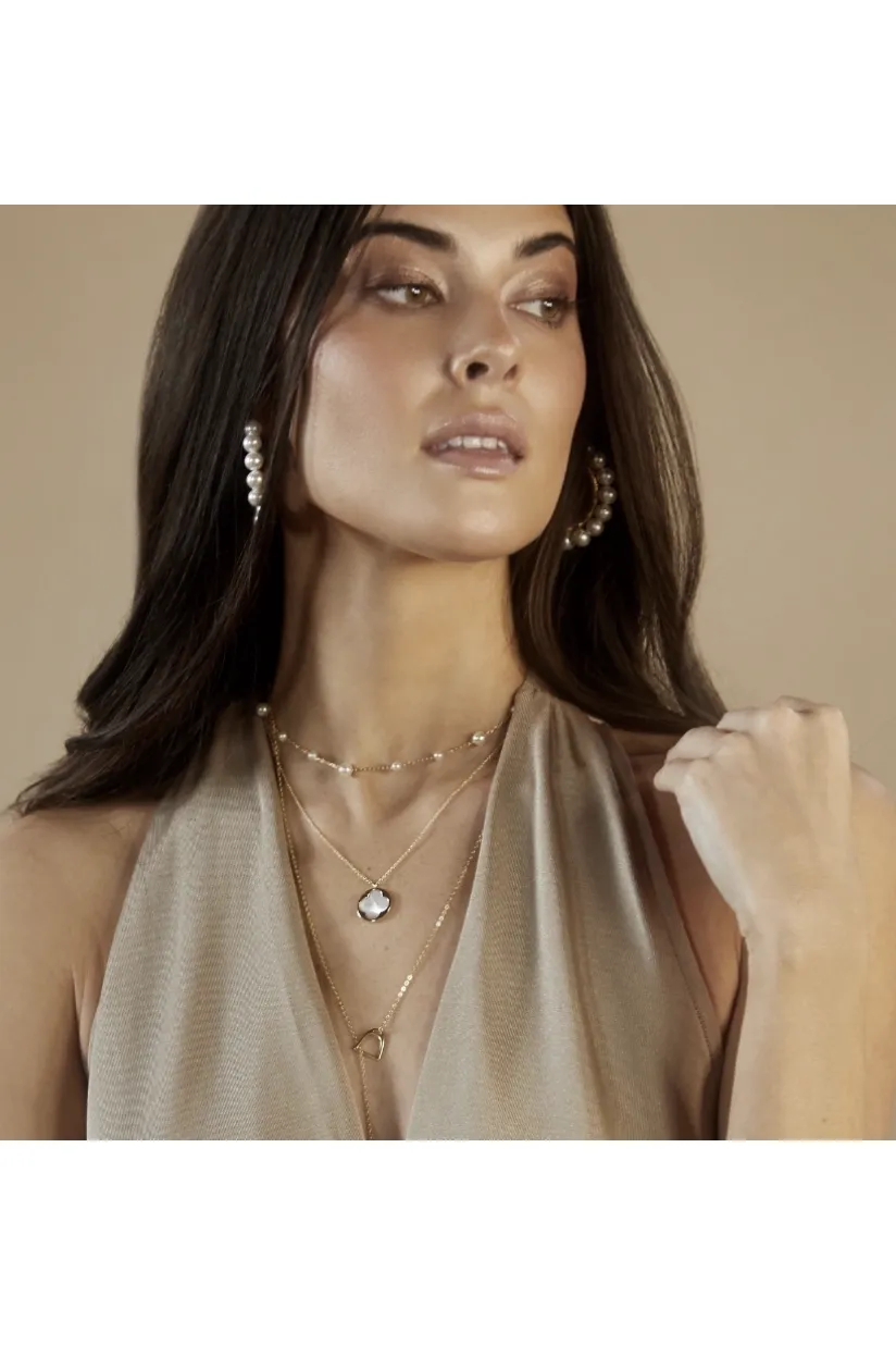 Stella Pendant Necklace